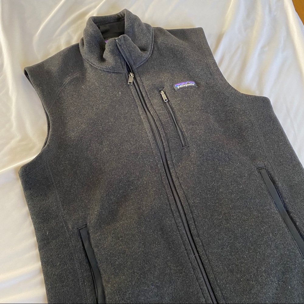 Men’s Patagonia Vest-Black M-NEVER BEEN WORN